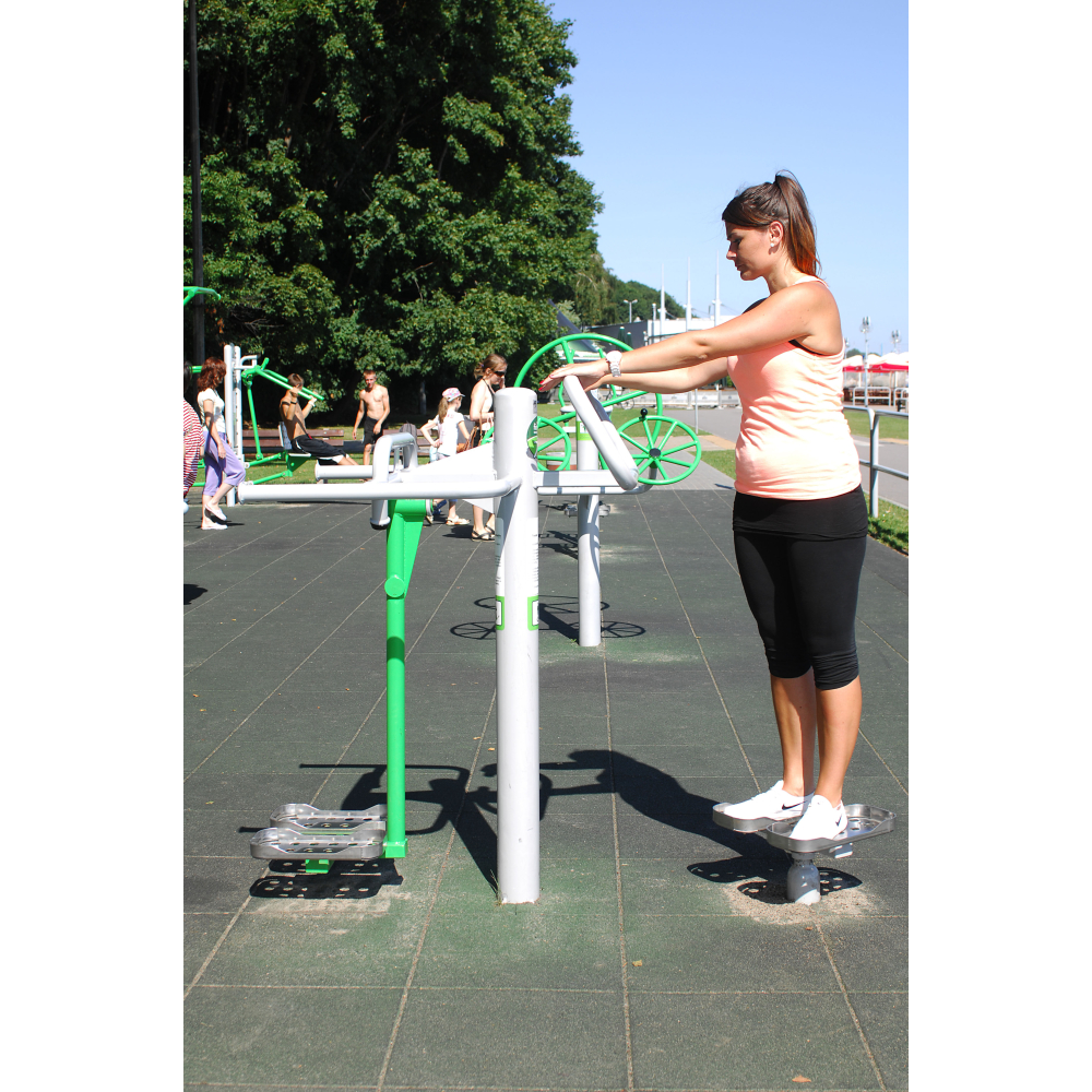 Twister – ćwiczenia sportowe na dworze