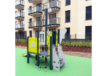 P1109 - Mini Ship playground