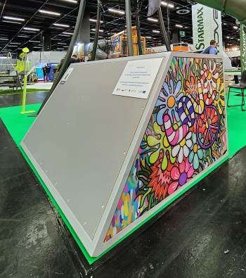 starmax-parkour-printed-colorfull-walls